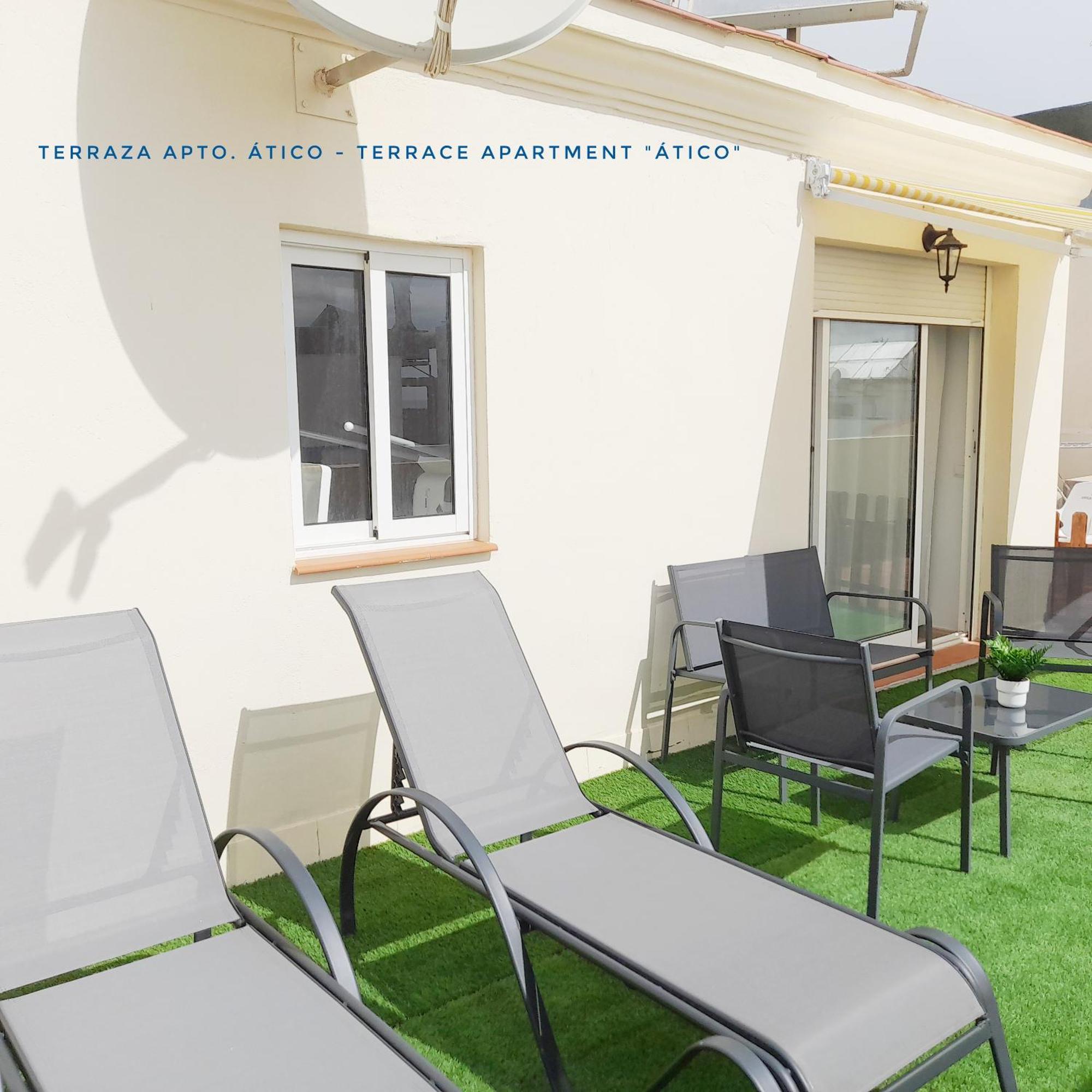 Apartamentos Vicenta Playa Carihuela Torremolinos Kültér fotó