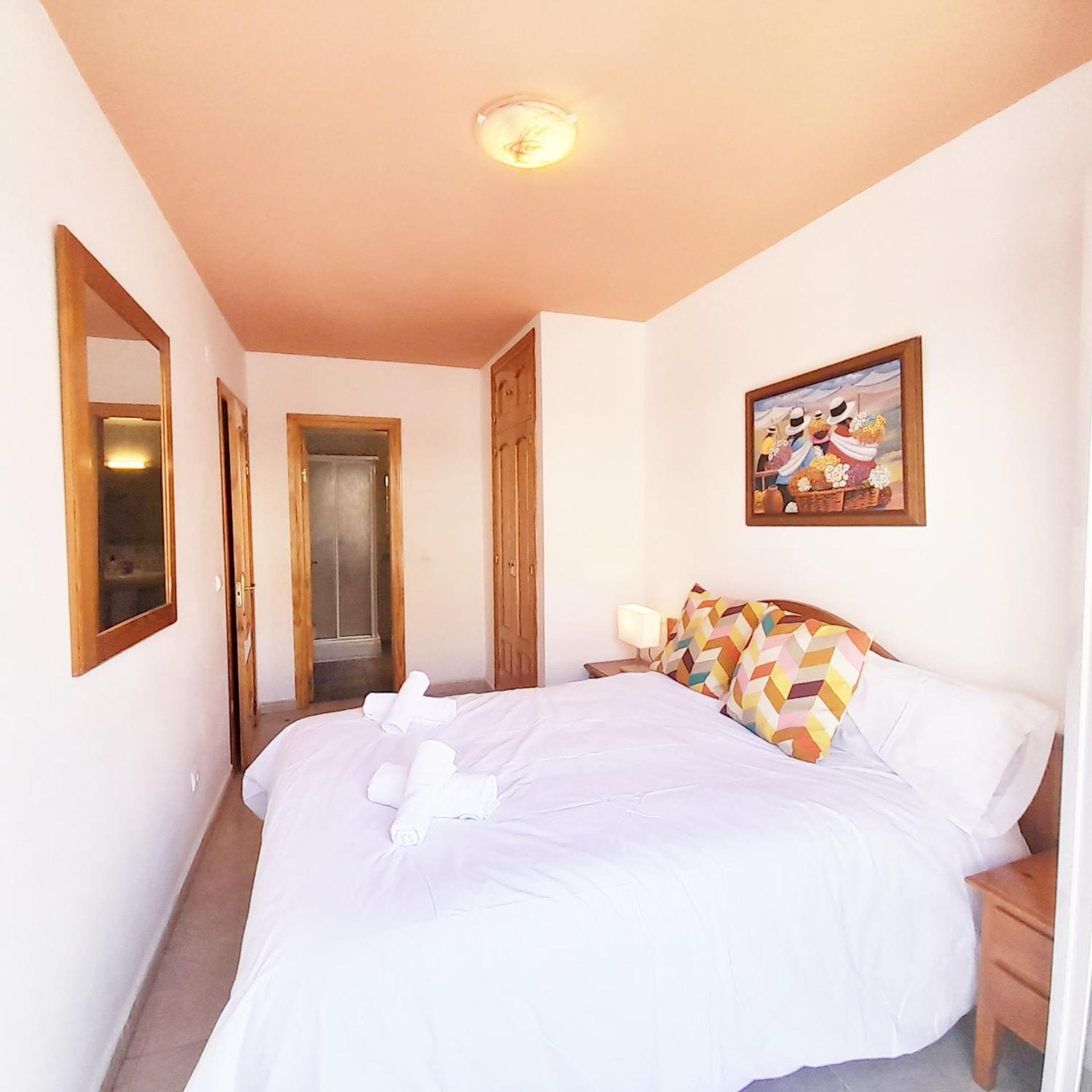 Apartamentos Vicenta Playa Carihuela Torremolinos Szoba fotó